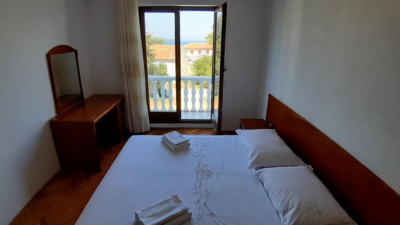 Apartmani Ždrelac Eksteriør billede